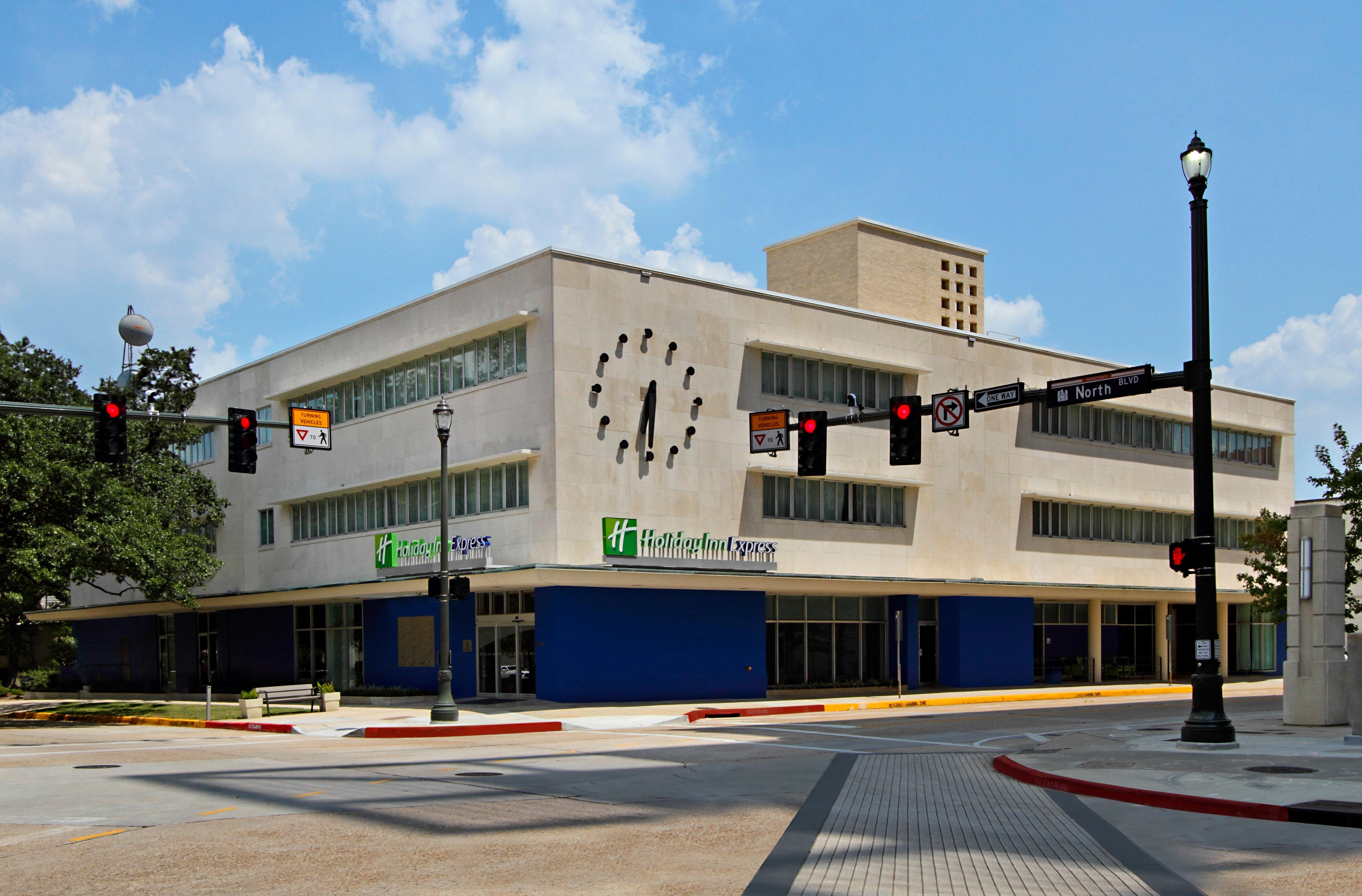 Holiday Inn Express Baton Rouge Downtown, An Ihg Hotel Экстерьер фото